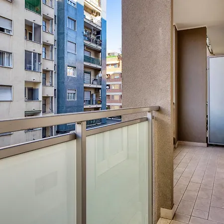 Elegant One-bedroom In Porta Romana Milan